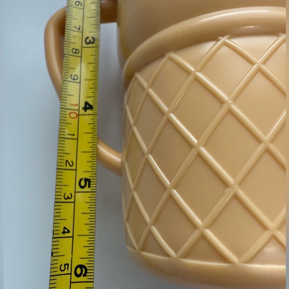 Ice Cream Magic - Personal Ice Cream Maker with instructions - Picture 7 of 8